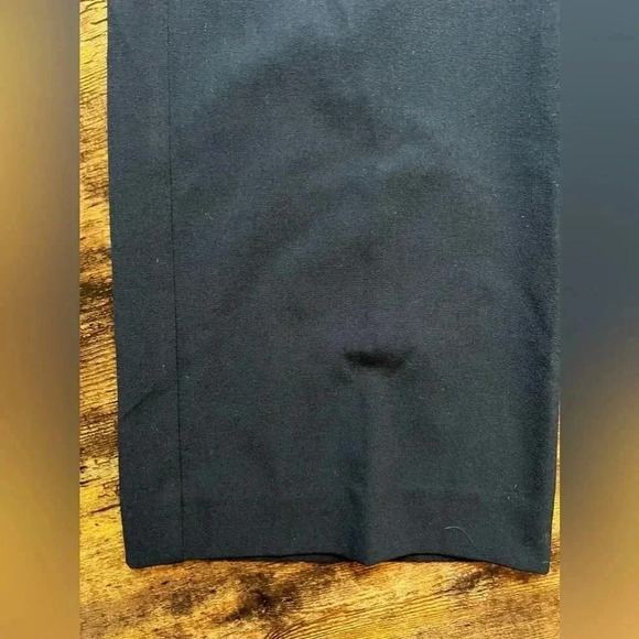 Ann Taylor | petite flat front ladies slacks. Size: 10P - Picture 7 of 10